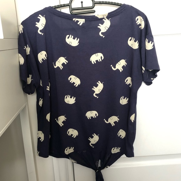 Forever 21 Cropped Tee - Picture 3 of 3